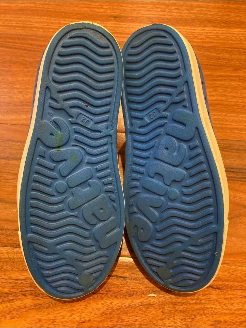 Native Jefferson Shoes Royal Blue/Shell White Big Kids US J2